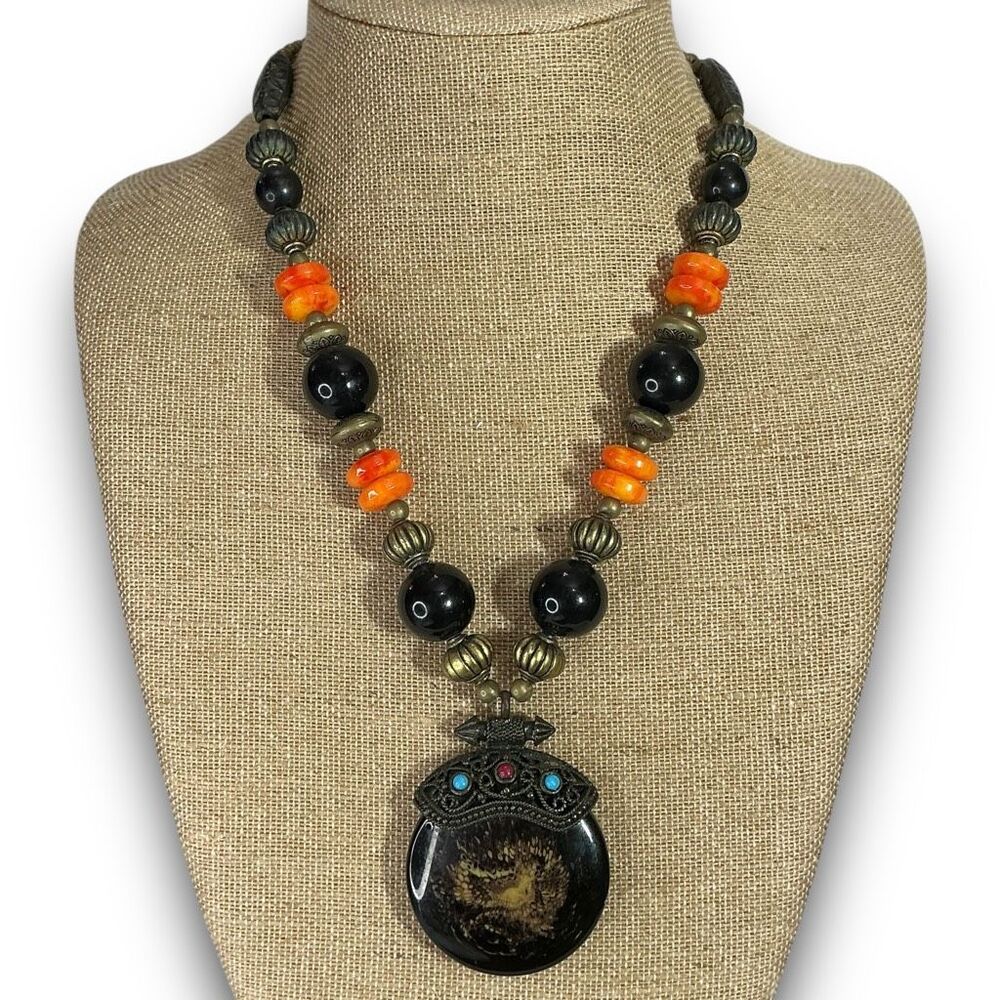 Y2K Vintage Unbranded Peach Black Bronze Tone Beaded African Chunky Necklace Wit